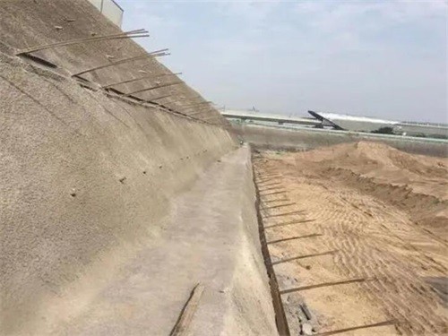 辽中河道边坡加固